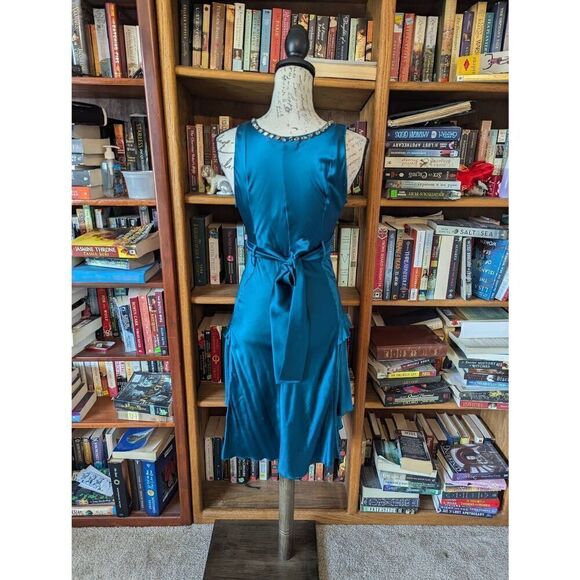 A Common Thread Women’s Small Silk Charmeuse Elegant MIDI Tiered Gown Dress - Picture 3 of 8